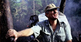 「ハンバーガー・ヒル」ジョン・アービン監督が死去、86歳