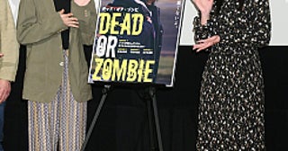 倉島颯良・涼井菜生が映画『DEAD OR ZOMBIE』初日舞台挨拶に登壇「救われる人が一人でもいたら」
