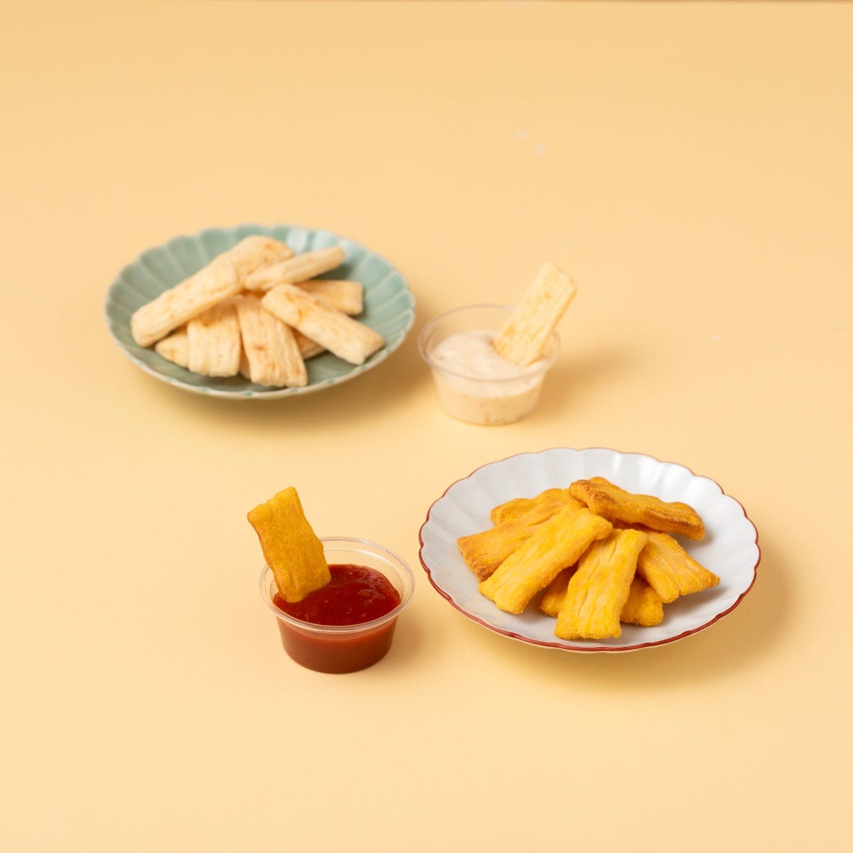 おかきをソースにディップ！新感覚の和菓子／「きりのさか by 中央軒煎餅」のディップするおかき
