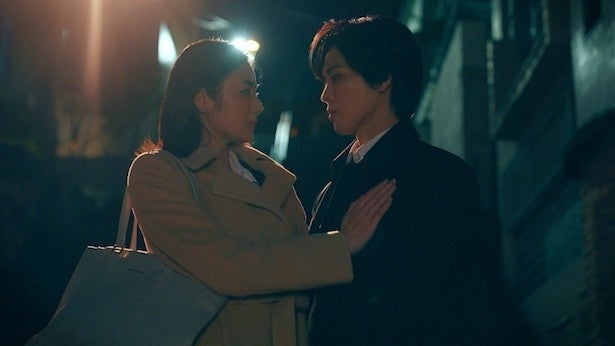 猪塚健太“省吾”が片山萌美“綾香”の危険な誘いに乗った姿に 「理解できない」「こわー」と視聴者騒然＜この愛は間違いですか＞