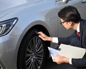 元ディーラー営業マンが「安いタイヤと高いタイヤの違い」を暴露。タイヤ代を“ケチった”スポーツカーは悲惨な末路を辿って――大反響セレクション