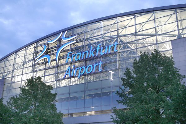 フランクフルト国際空港T2、大規模改修で閉鎖2030年代半ばにオープン
