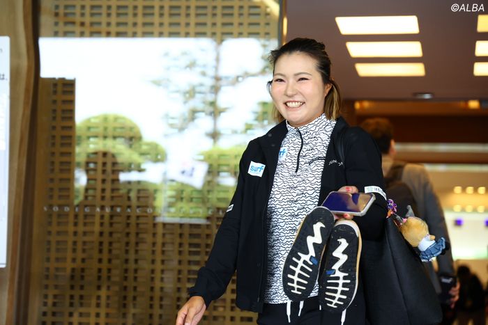 午後組の選手はプレーすることなくコースを後に「来たら雨がすごかった」「コロコロだけやりに来ました（笑）」
