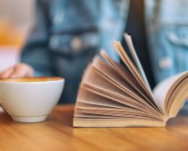 読書好きの彼氏が浮気…まさかの“最高に気持ち悪い言い訳”に「本を読むのも嫌になった！」女性の嘆き