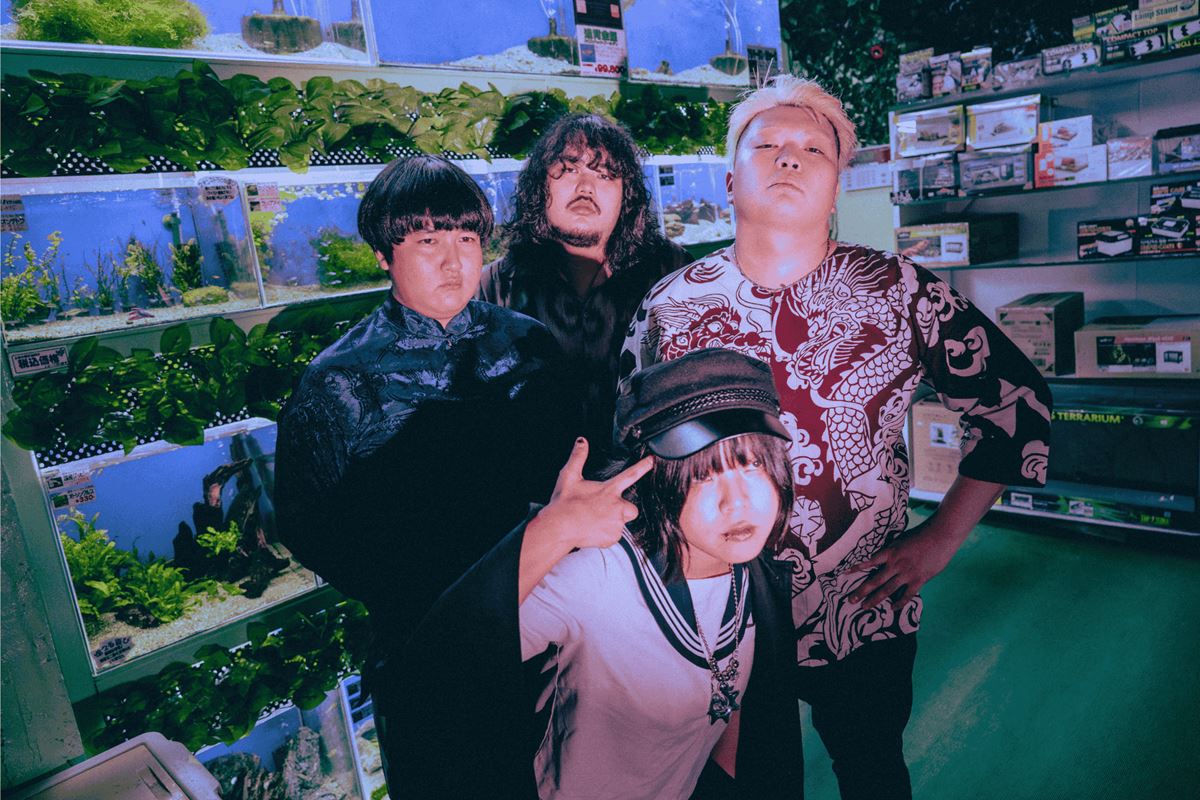 超☆社会的サンダル、新曲「世界滅亡」MVプレミア公開決定全国対バンツアー最終ゲストも発表