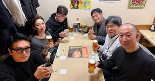  高橋克典、萩原健一さん命日に俳優仲間らと“献杯” 