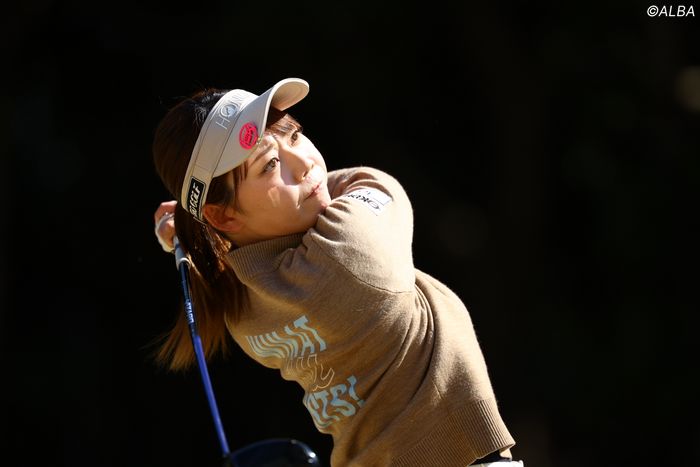 黒田光理が首位キープ荒木七海、久世夏乃香ら好位置渋野暉璃子は94位【女子プロテスト2次予選・C地区】