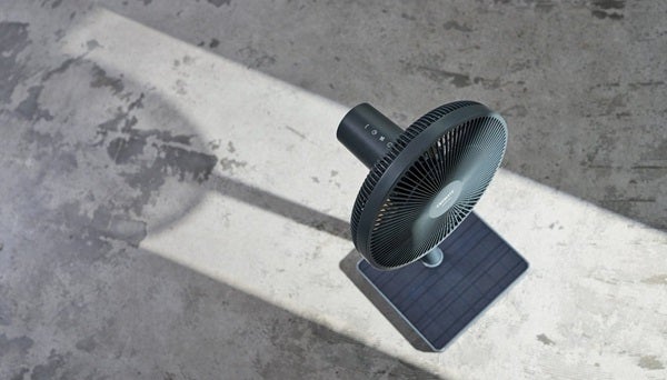 Makuakeで売上794%達成した「自家発電する扇風機」と新商品2機種が一般発売！