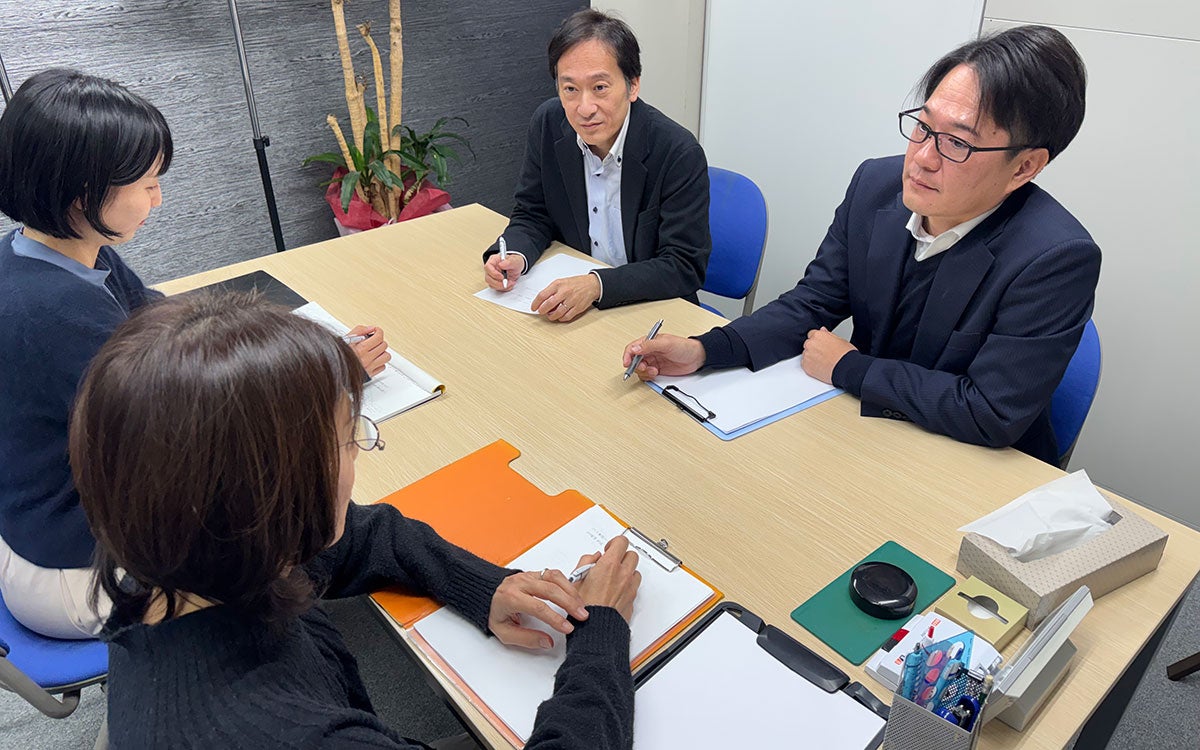 高齢者の入居拒否を司法書士が解決！孤独死や残置物リスクを月額550円～で防ぐ画期的仕組み