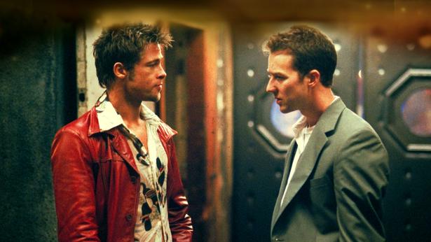 「最高すぎて脳がしびれた」…伝説のカルト作『ファイト・クラブ』を“地下の試写室”で上映！公開から四半世紀経ったいま、現代の観客たちはなにを思う？