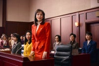 綾瀬はるか×ファーストサマーウイカ×松本穂香が時代の“常識”に立ち向かう『ファーストボイス』場面写真一挙解禁