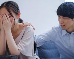 旅行先で「数年来の友人関係」が崩壊。原因は女友達の“まさかの行動”…帰りの車内は「嗚咽が響いていた」