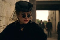 フローレンス・ピューが“最恐の悪女”を熱演Netflixシリーズ『エデンの東』本予告＆新場面写真解禁