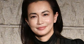 「着替えの途中ですか？」長谷川京子“目のやり場に困る”私服に一部から戸惑い…本人は「露出に躊躇ない」発言も