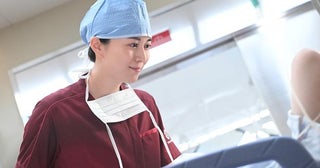 産婦人科医・比嘉愛未“光井”らが無償で妊婦を救い、新たな命を守る医療ドラマが開幕＜ファーストクライ 母子救命救急班＞