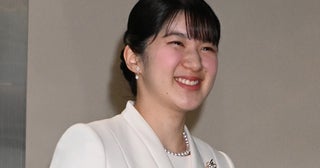 「憧れる品の良さ」愛子さま万博視察で見せられた“純白コーデ”に相次ぐ絶賛の声