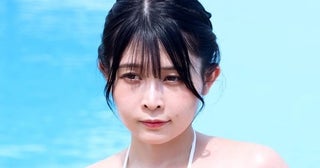 マイクロすぎる水着で大胆露出…水那しおね、鼠径部も胸元もギリギリまで見せつけファンから称賛