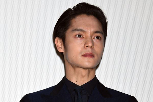 「こんなガリガリやっけ」窪田正孝 人気漫画の実写映画で“キャラ再現度”にネット驚愕も…一方で“異変”を心配する声