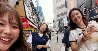 吉田優利が渋野日向子、原英莉花と一緒にかき氷！ 米国女子ツアーから一時帰国、国内メジャー大会に向けて楽しく英気を養う