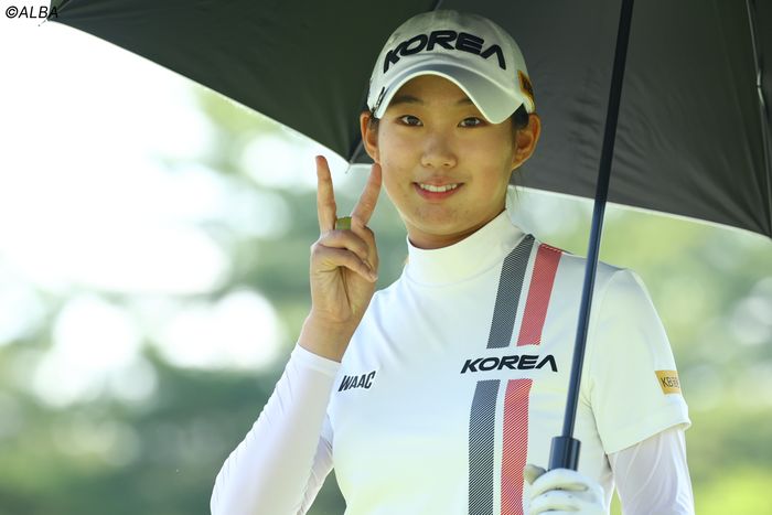 ＜速報＞韓国の14歳が単独首位キープ金澤志奈、荒木優奈2差