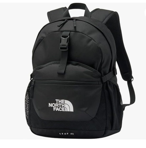 ビッグロゴが映える、使いやすさにこだわった新生活の相棒【ザノースフェイス】のリュックがAmazonに登場中‼