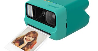 写真や動画、即プリントにも対応！レトロスタイルの最新カメラ【即買いガジェット】