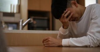 流産直後の妻を責め離婚…「自分の未熟さ」を悔いる30歳男性に、佐藤優が教える“過去の因果”との向き合い方