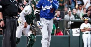 「MVPは大谷翔平で決まり」ではなくなった？ 左膝痛で投手復帰は白紙…“ライバルの猛追”で情勢に変化