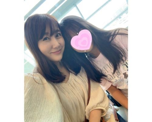  安めぐみ、11歳長女の手料理披露＆仲良し母娘ショット 