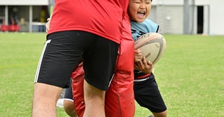 プロラグビーの世界に子どもたちが潜入！ 選手とのラグビー体験や運営スタッフのお仕事をリアル体験【ドコモ未来フィールド 第14弾】