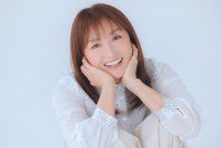 井上晴美51歳、“可愛いアイドル”に憧れも“グラビア路線”に――芸能生活35年を赤裸々に語る27年ぶりに写真集発売