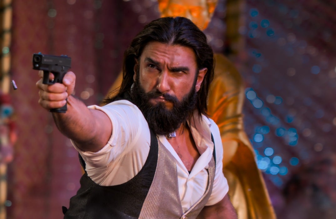 ランヴィール・シン“神の仕事”に命をかける「インド映画が世界の中心に立つ瞬間を、僕はこの目で見たい」【「ドゥランダル作戦」インタビュー】