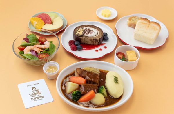 チャイナエアライン、大阪/関西発路線で丸福珈琲店監修の機内食を提供