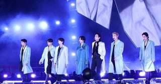 BTS復帰コンサート、観客数が予測の半分以下HYBE株価が急落