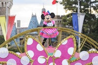 TDL「ミニー＠ファンダーランド」強風でプレビュー公演中止ゲストから落胆の声早朝から待機した人も