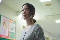 黒木華、中島哲也監督と脚本第1稿から役作り『時には懺悔を』“引き算”の演技光る場面写真解禁
