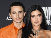 交際順調！ ティモシー・シャラメ、恋人カイリー・ジェンナーへのクリスマスプレゼントをほのめかす