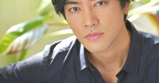 桐谷健太が、4月期主演ドラマ『いつか、ヒーロー』で全てを失ったアラフィフ男“ニューヒーロー”に「自分自身まるごとぶつかっていくことでしか太刀打ち出来ない」