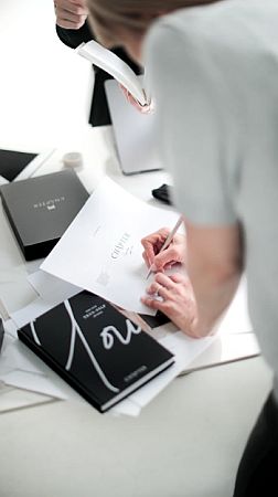 【東京都渋谷区】“書く瞑想”ジャーナリングのツールブランド「CHAPTER」が国内初のポップアップ開催中