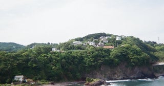 LOCAL MIN.もしかすると真鶴は、東京から限りなく近い逃避行先なのかもしれない