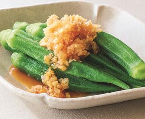 薬味たっぷりのたれをかけて、やみつきに！「よだれオクラ」