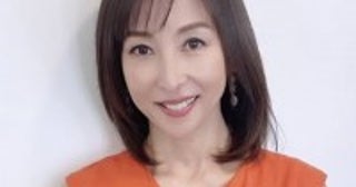 かとうれいこ56歳、“26年ぶりのグラビア復帰”の舞台裏を語る今後についてもコメント