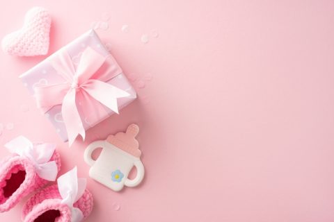 去年第一子が生まれ、出産祝いやお年玉を頂きました。子どものために取っておくのが一般的でしょうか？ 生活費に回すのはNG？ 親としてどうするか迷っています。