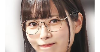 メガトン級のGカップ炸裂…東雲うみ、スタイルえぐすぎる二次元ボディの黒ランジェリー姿に「スペック高すぎ」