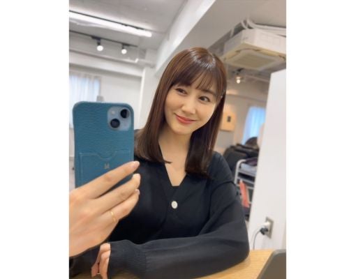  安めぐみ、美髪で微笑む自撮り＆娘たちとの日常ショット公開 