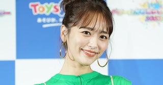 近藤千尋、ミニスカから圧巻脚線美「スタイル良すぎ」「ポーズも可愛い」と絶賛の声