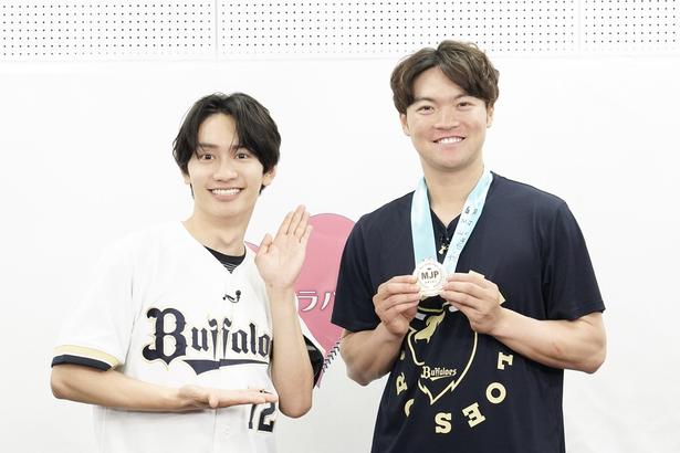 藤原丈一郎、13歳の通訳力に脱帽「すこちゃんがいなかったら成り立たなかった」＜藤原丈一郎の月刊！オリックスLOVER＞