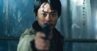 菅田将暉演じる主人公が銃撃戦に巻き込まれる[Alexandros]×映画『Cloud クラウド』コラボMV公開