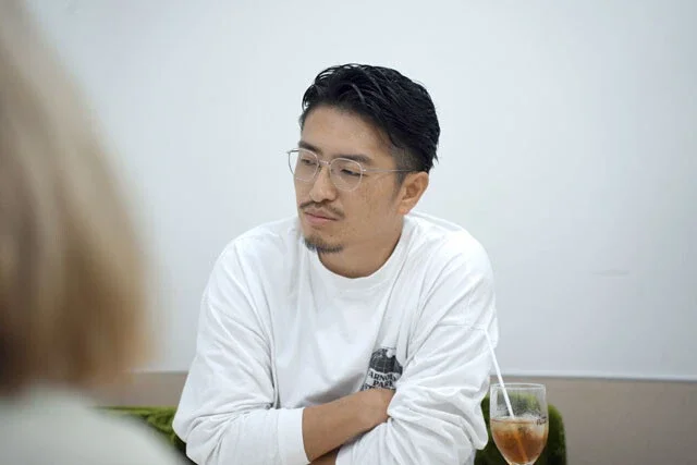 『グラビアの読みかたーWPBカメラマンインタビューズー』高橋慶佑編・後編「グラビアはちゃんとエロく撮りたい」