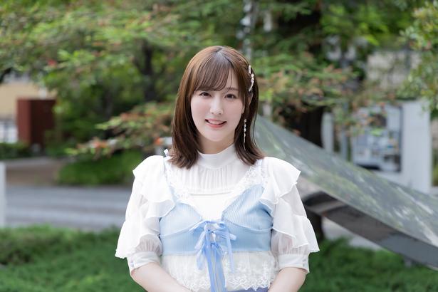 SKE48鎌田菜月が水族館の達人に聞いた、大人でも“へぇ”となる37の発見「魚にも利き手がある！ クラゲに癒されるのはなぜ？」